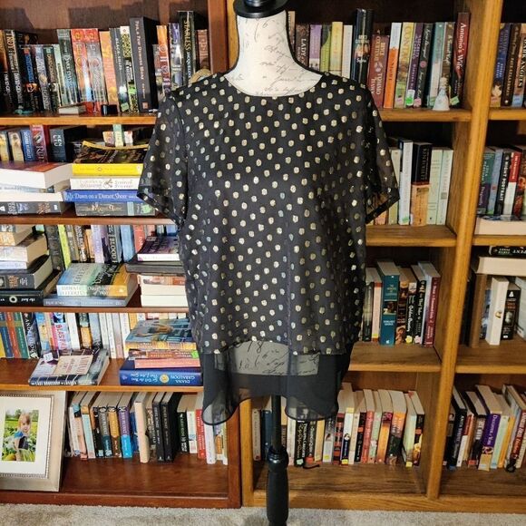 Dkny Tops - Dkny black and gold short sleeved chiffon high low blouse euc size m